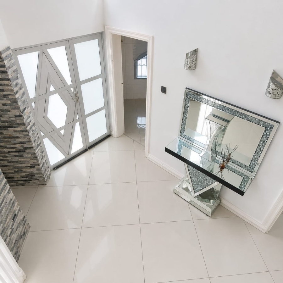 5 Bedroom Property for Sale in Selborne Eastern Cape